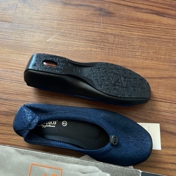 Arcopedico shoes size 41. New without tags - Picture 4 of 5